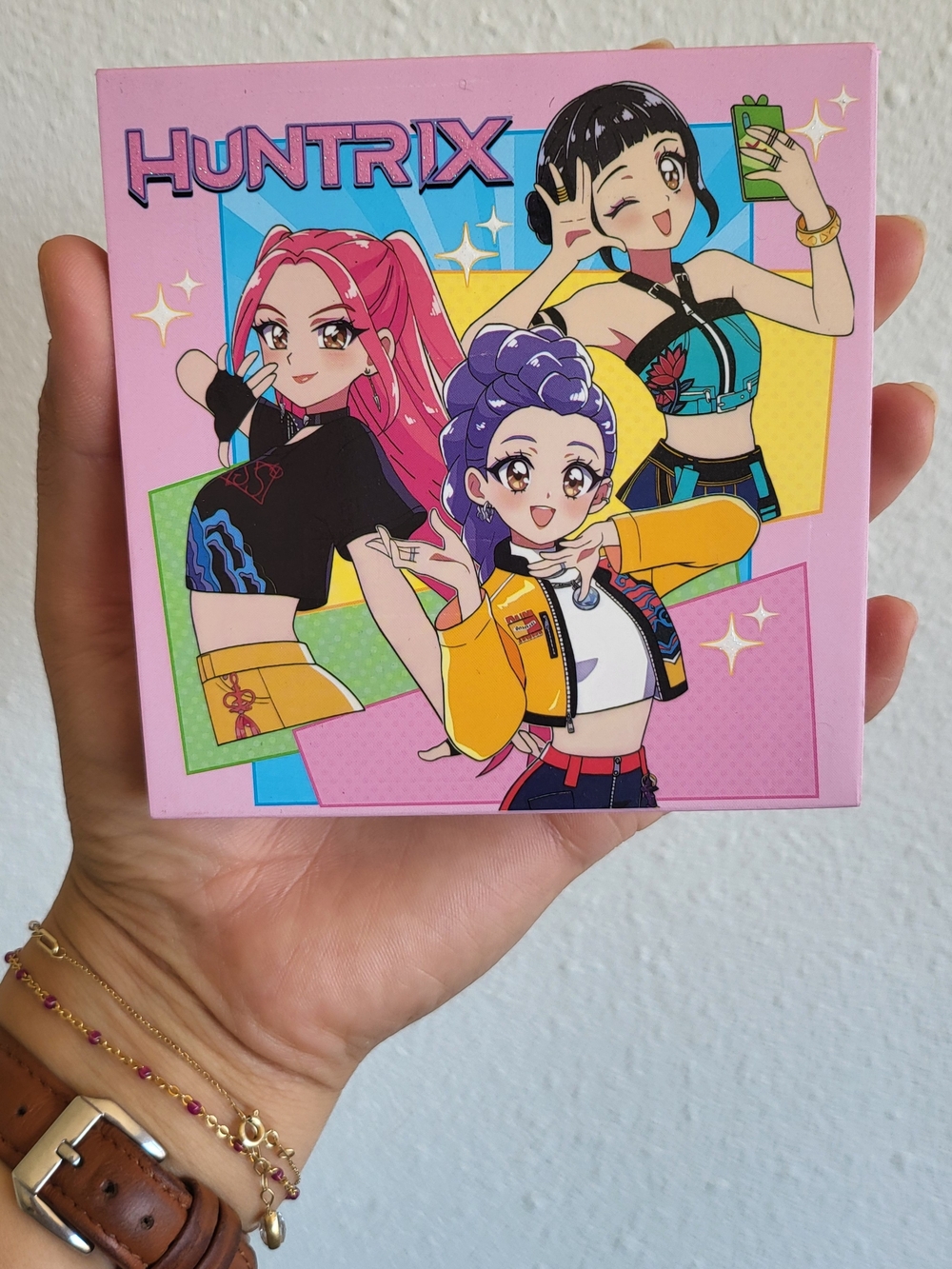 HUNTRIX K-Pop Pink Eyeshadow Palette